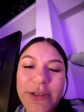 Megaan__More's cam snapshot