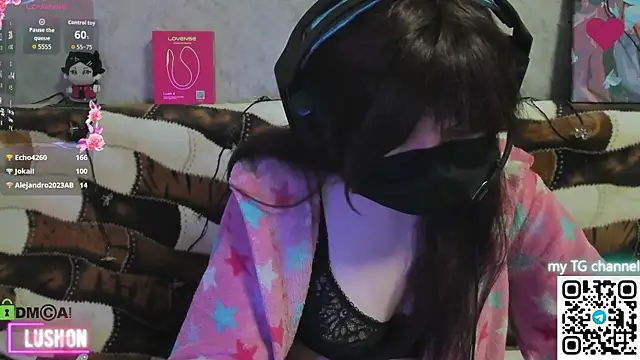 Ollie_Baird's cam snapshot