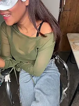 AyeshaBarbie's cam snapshot