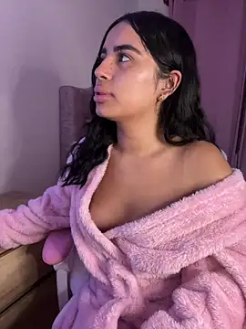 Emily-14's cam snapshot