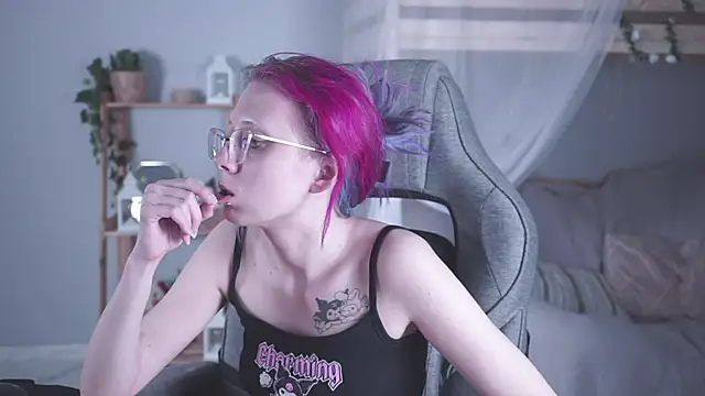 SakuraBliss's cam snapshot