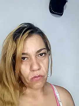 xXAndreyAndMariaXx's cam snapshot