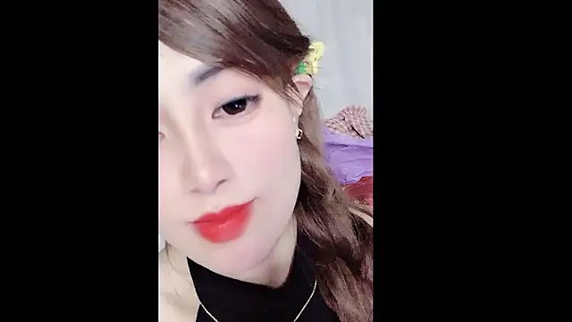 MiAnna-Lovee's cam snapshot