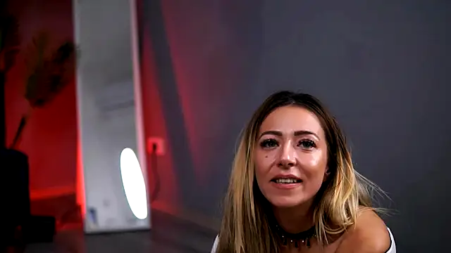 JuliaHyde's cam snapshot