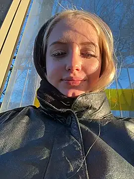 Milkyy_wway live sex cam