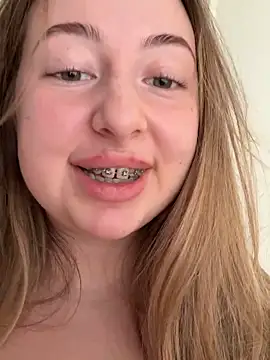 curvyflawless live sex cam