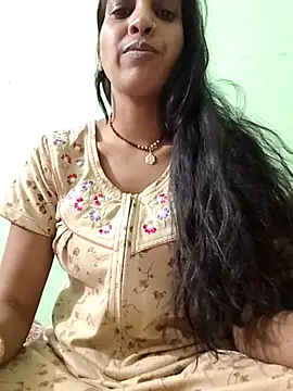 Hotty-Nidhi's cam snapshot