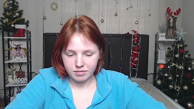 EvelinaRedfox's cam snapshot