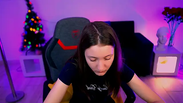 LuluPatterson's cam snapshot