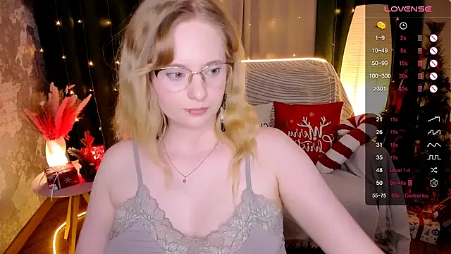 Aemilia_'s cam snapshot