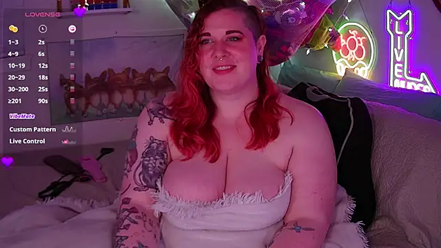 opalreigning's cam snapshot