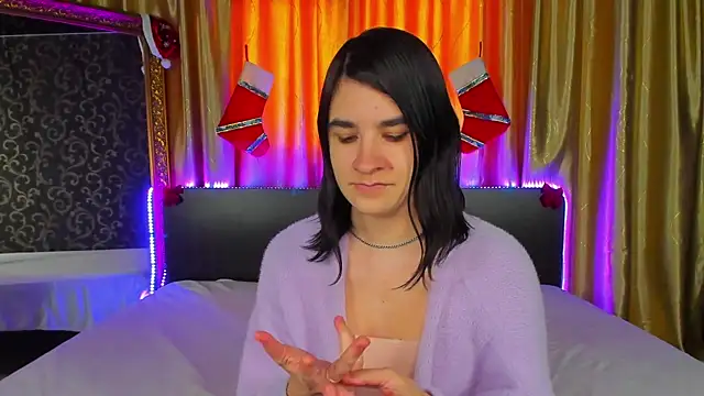 _Polly_Love_'s cam snapshot