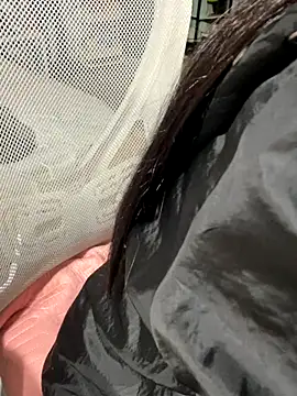 Mina048's cam snapshot