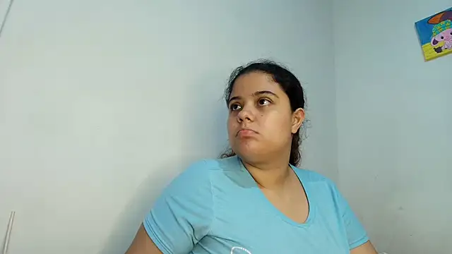 luisahot_9727's cam snapshot