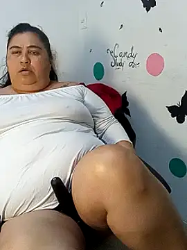 curvy_diva_'s cam snapshot