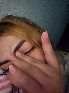 mila_curvy's cam snapshot