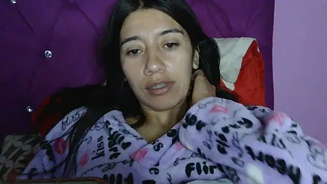 TaylorLove-'s cam snapshot