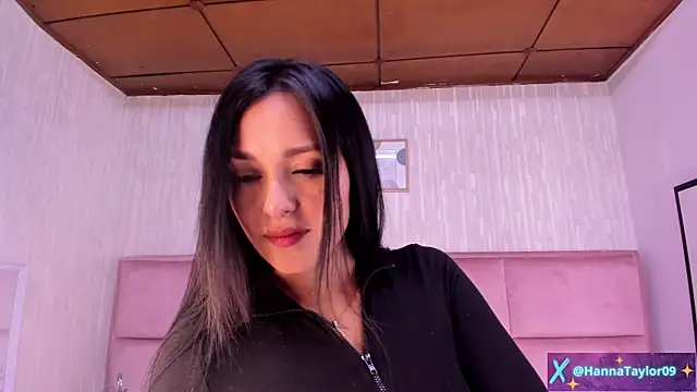 HannaTaylor's cam snapshot