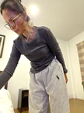 Mama_Eva_1 live sex cam