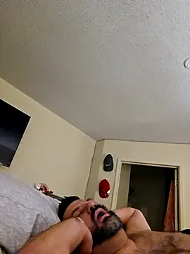 Roddog18 live sex cam