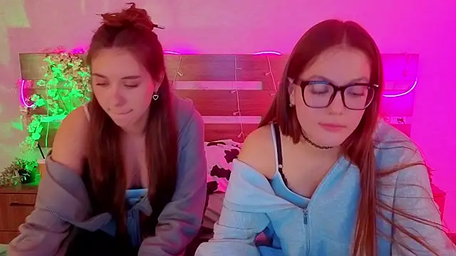 MargaretMorris's cam snapshot