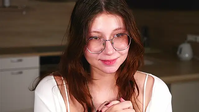 AprylShotwell's cam snapshot