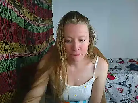 arianna_blonde's cam snapshot