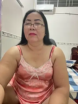 Alinat_'s cam snapshot