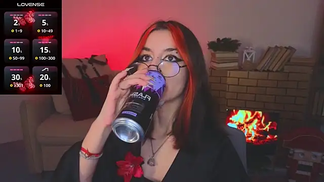 Mistress__Marcelline's cam snapshot