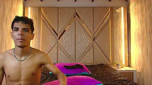 Hotcouple_222's cam snapshot