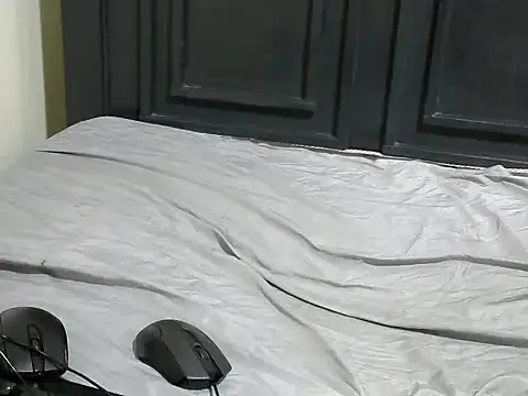 Thandolwethu-2025's cam snapshot