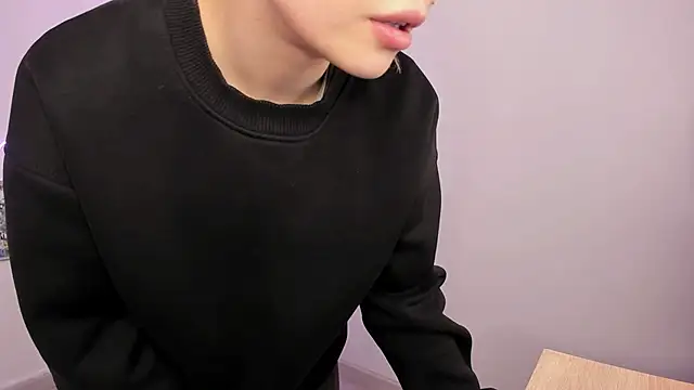 lucy_loy's cam snapshot