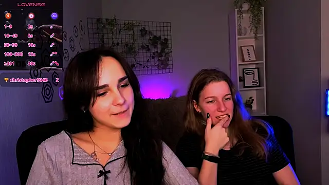 ariana_ross7's cam snapshot