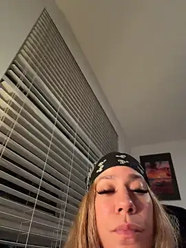 Bigbuttbrooklynn live sex cam