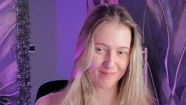 Sharon_Evansi's cam snapshot