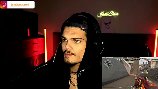 JordanShow's cam snapshot