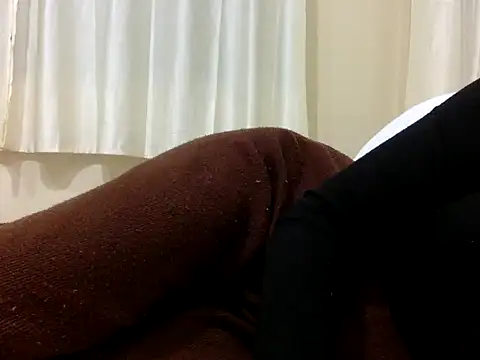 tutu101's cam snapshot