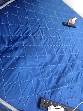 StormzyLeila's cam snapshot