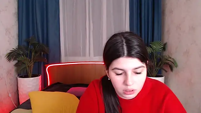 KisaModel's cam snapshot