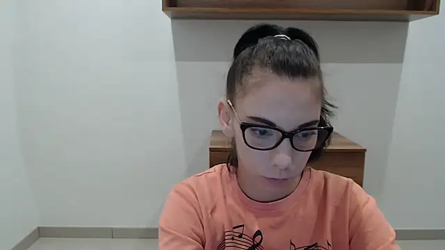 Lillia_dark's cam snapshot