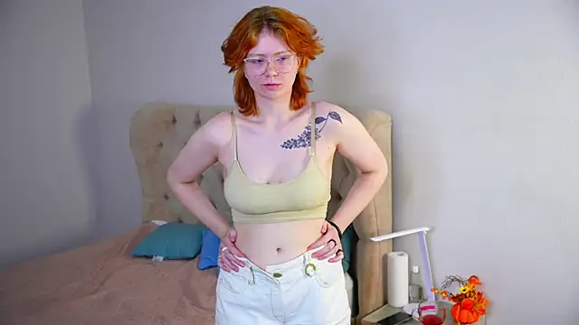 DainaDavignon's cam snapshot