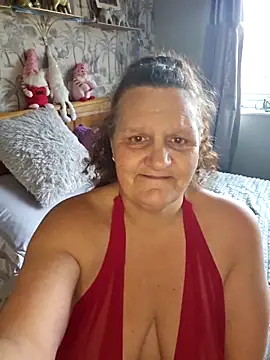 MissQueenBeex's cam snapshot