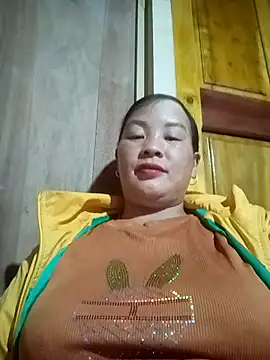 MinaYangon502's cam snapshot