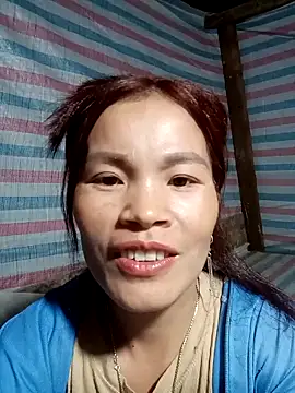 nangmo's cam snapshot