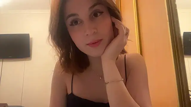 StacieLaudadio's cam snapshot