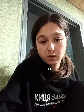 MarynaCold221's cam snapshot