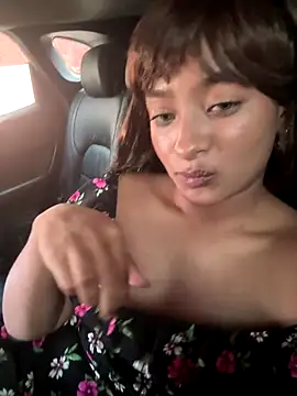 Scarlett_Noah's cam snapshot