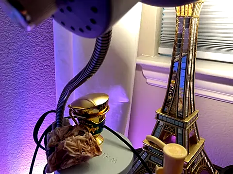 wynterheat live sex cam