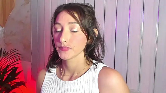 kirakay1 live sex cam