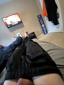 BiffingCoyote's cam snapshot